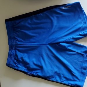 Youth shorts med 10-12